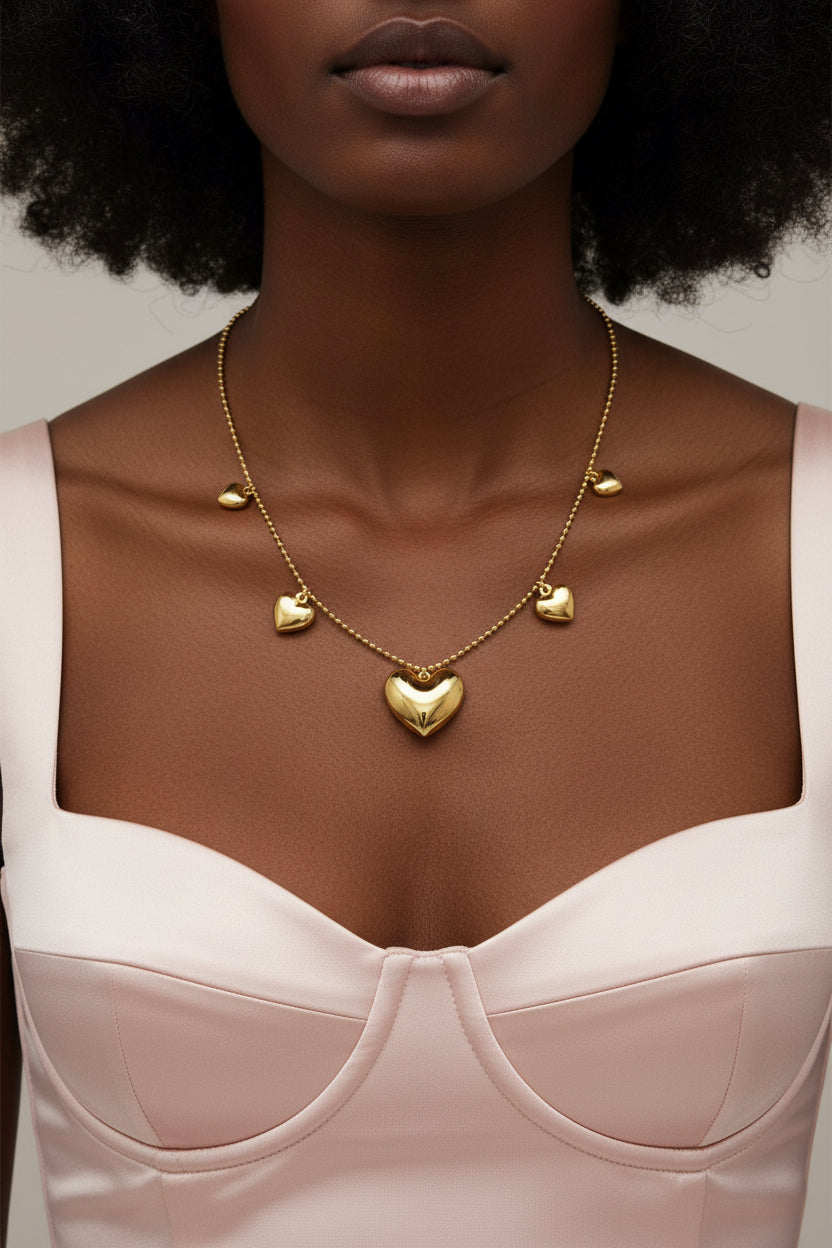Ela- Collier en acier inoxydable avec pendentifs cœurs